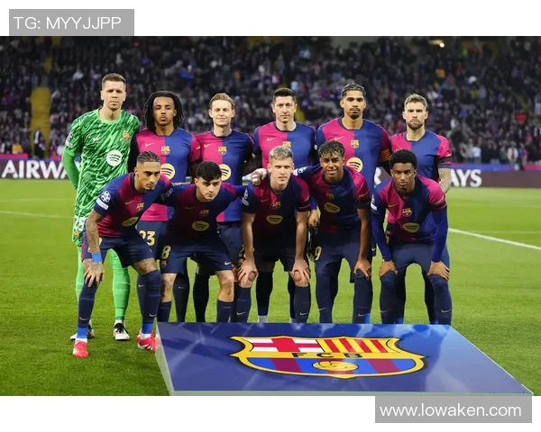 怀旧足球岁月珍藏老照片回顾经典瞬间与传奇球星的辉煌历程