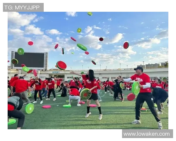 成都飞盘队心理素质创新高引发关注团队精神与竞技状态双丰收